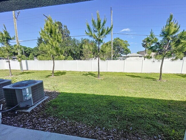 Building Photo - 4461 Globe Thistle Dr