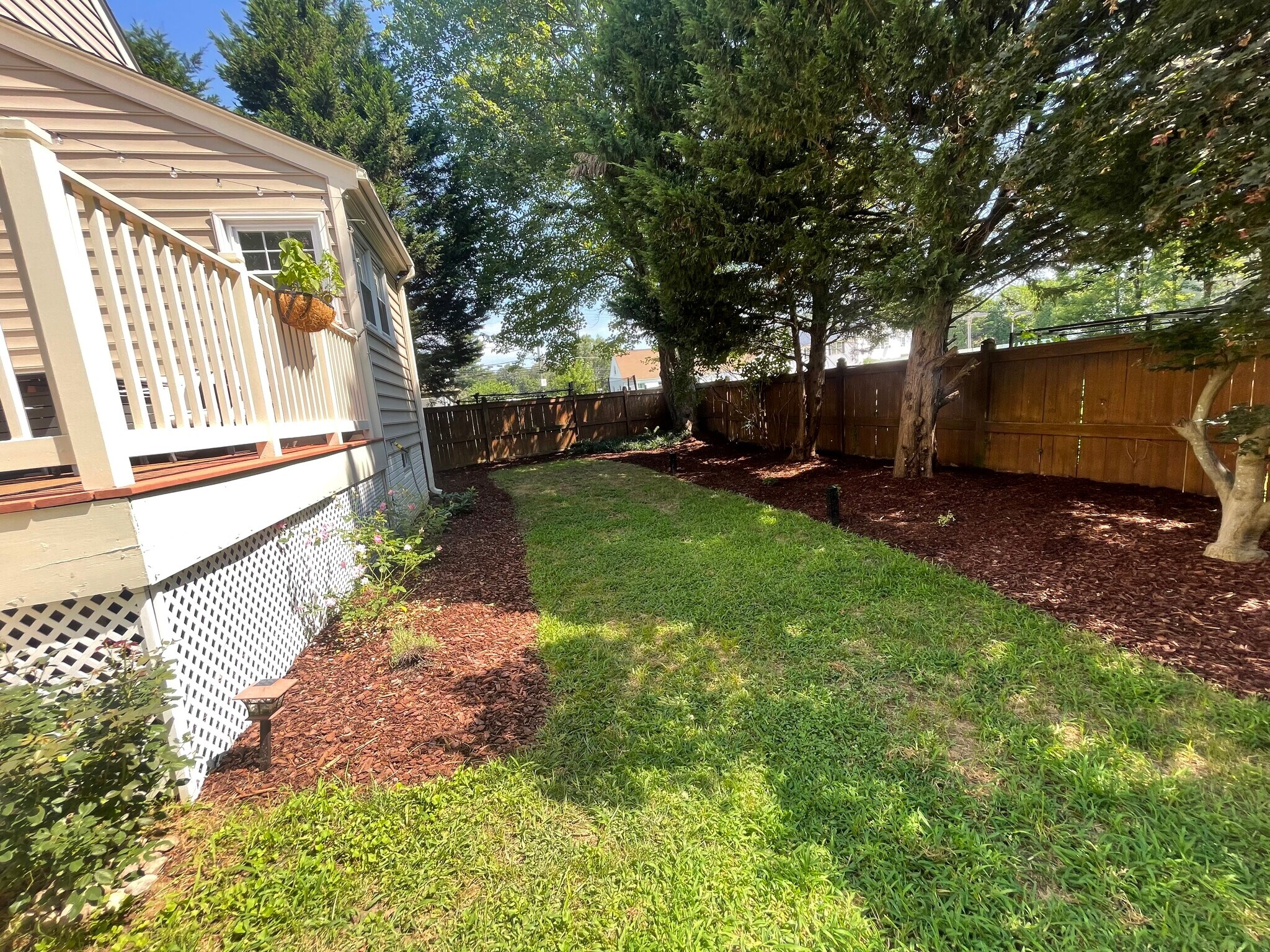 Building Photo - 6502 Summerton Way