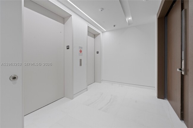Building Photo - 300 Biscayne Blvd