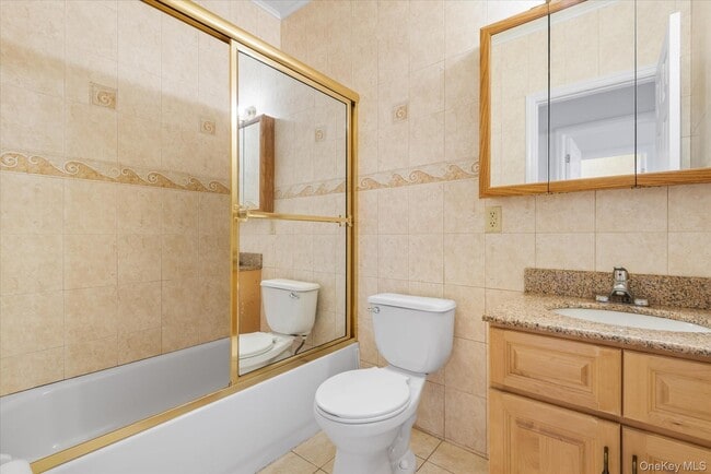 Building Photo - 71-05 Cooper Ave