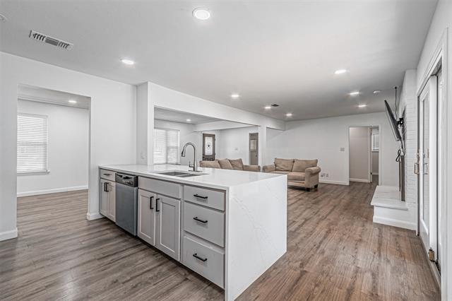 Building Photo - 1805 W Cedar Elm Dr