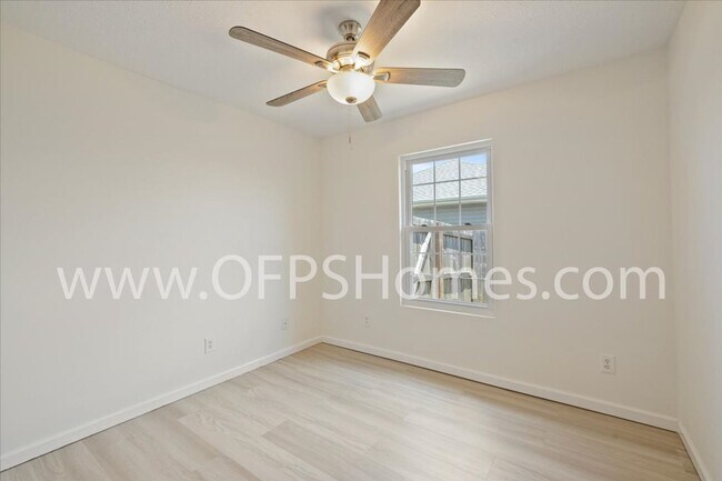 Building Photo - 4900 Cherokee Heights