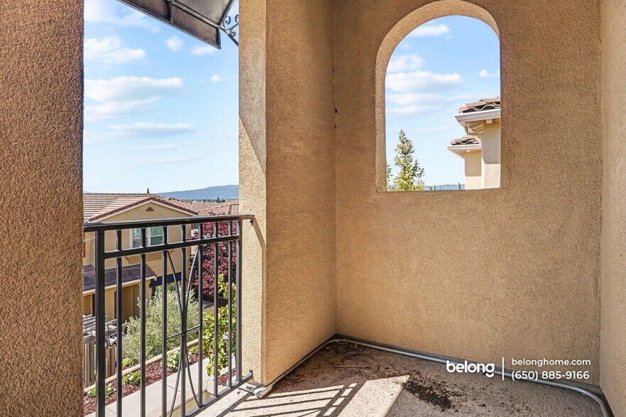 Building Photo - 3158 Alexa Cruz Terrace