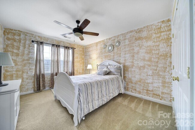 Building Photo - 12252 Stratfield Pl Cir