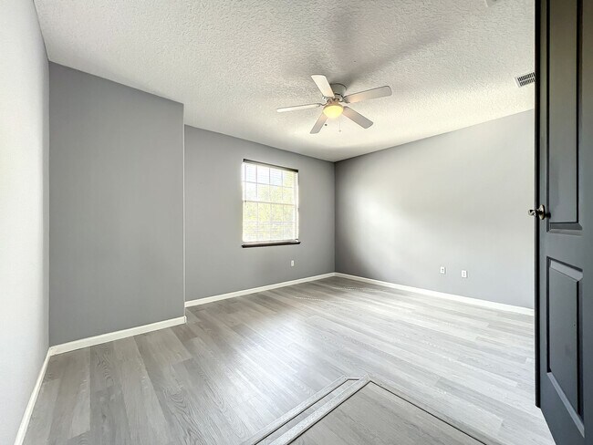 Building Photo - Gated, Lake Nona Luxury