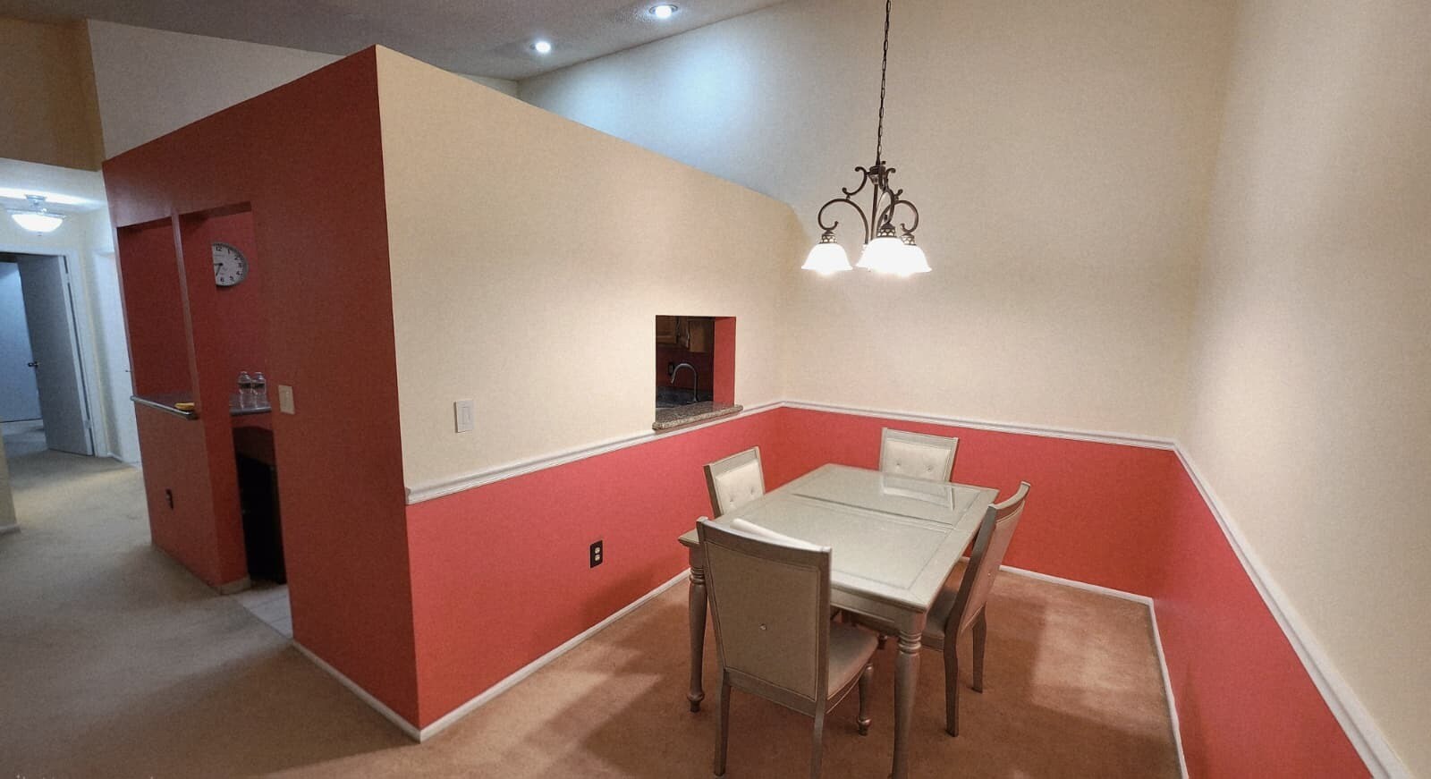 Dining area - 2102 Doolittle Dr