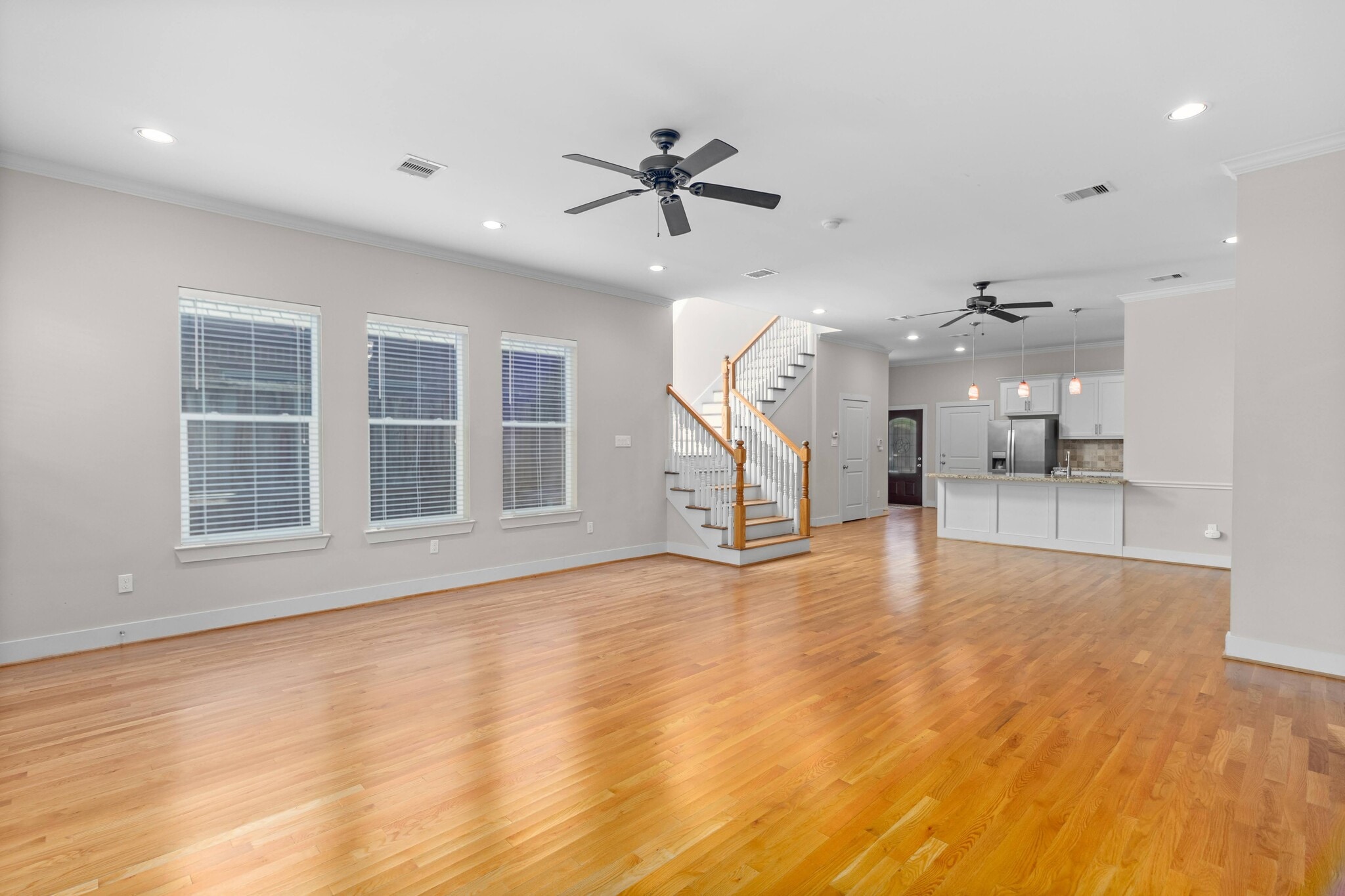 Partial view of living area toward kitchen - 1221 W 23rd St