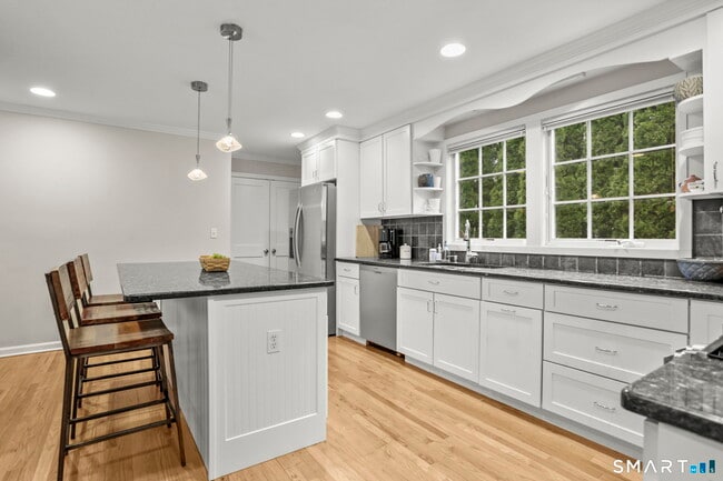 Building Photo - 23 Garden City Rd