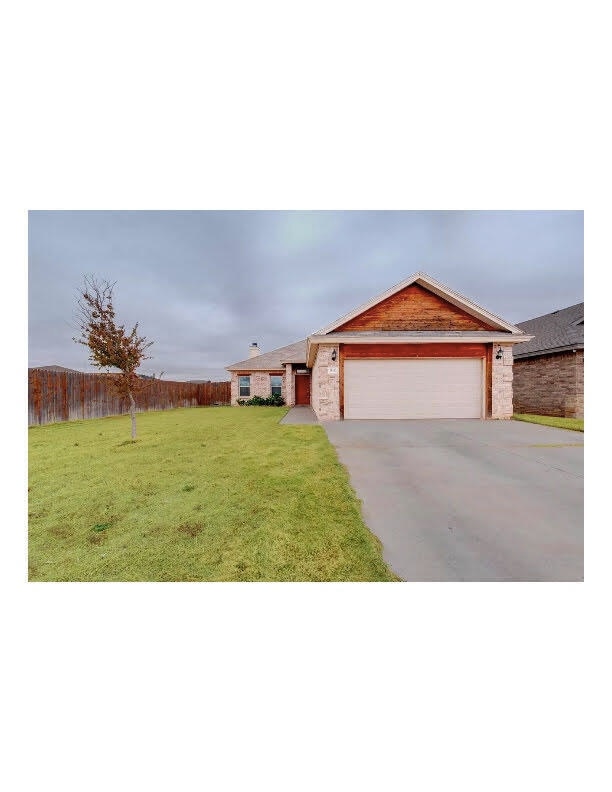 Building Photo - 10103 Waco Ave