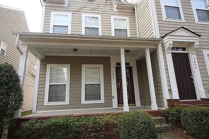 Building Photo - 7850 Heaton Way