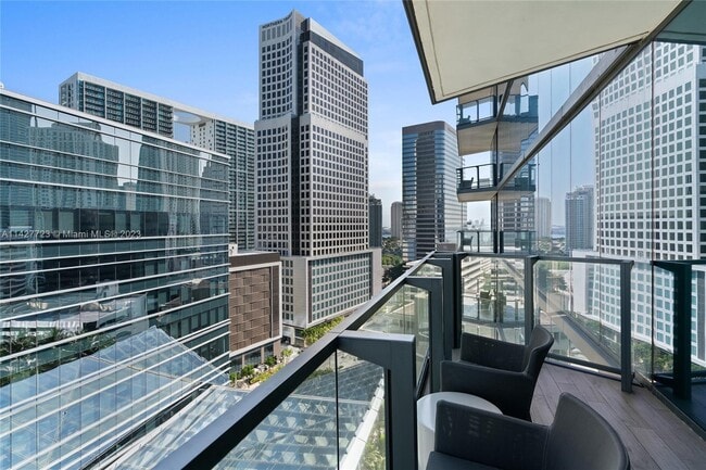 Building Photo - 788 Brickell Plaza