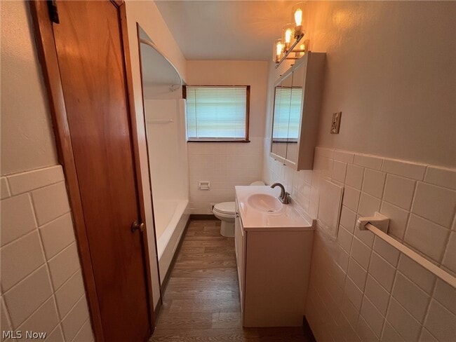 Building Photo - 9326 Ackley Rd
