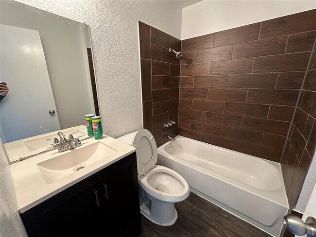 Building Photo - 2312 Rachael Ct