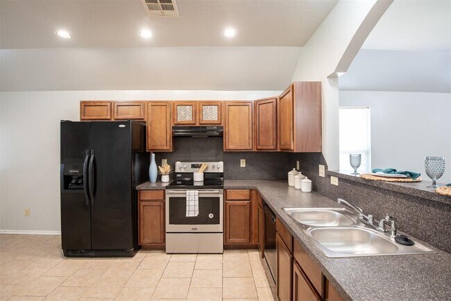 Building Photo - 8109 Frye Ln