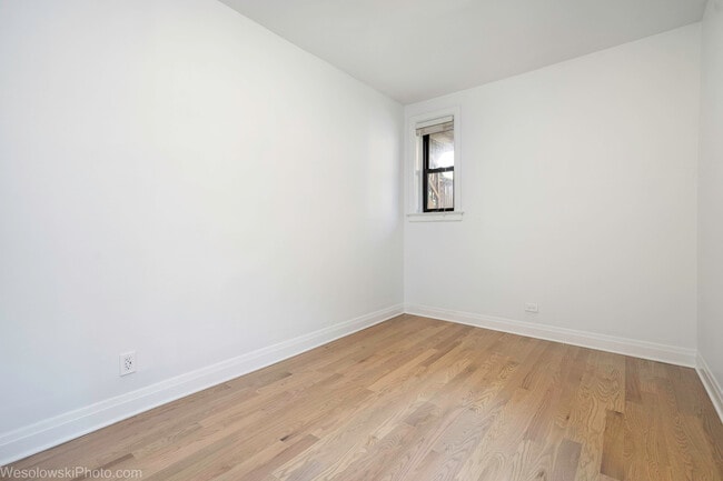 Building Photo - 5306 S Blackstone Ave