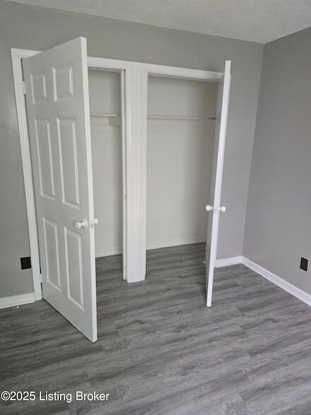 Building Photo - 3421 Shanks Ln