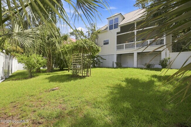 Building Photo - 1066 Patterson Is