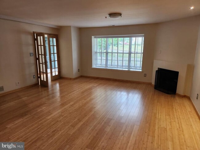 Building Photo - 1510 Carol Ct