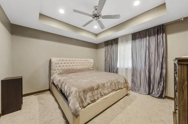 Building Photo - 1253 Turnberry Dr SE