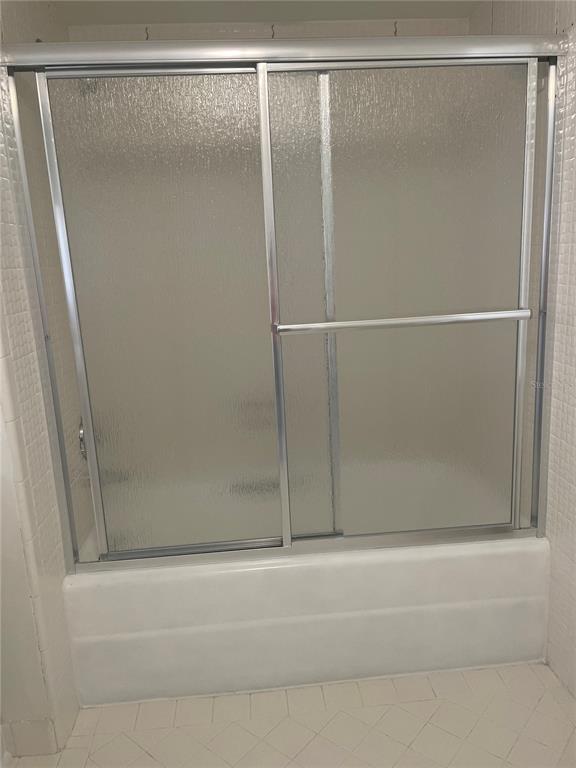 Building Photo - 5200 Brittany Dr S