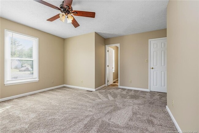 Building Photo - 1583 Winnabow Dr