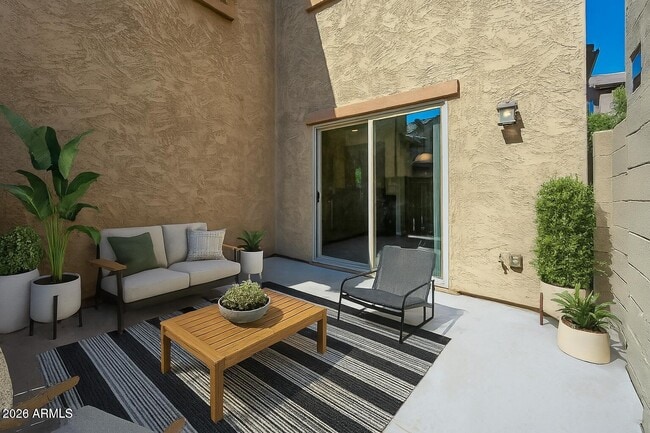 Building Photo - 3651 E Zachary Dr