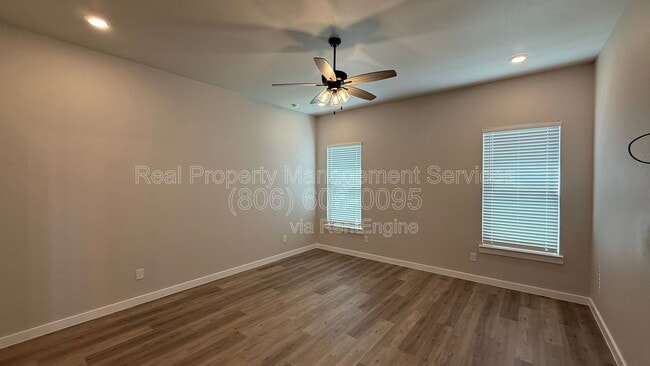 Building Photo - 2915 Tractor Ave