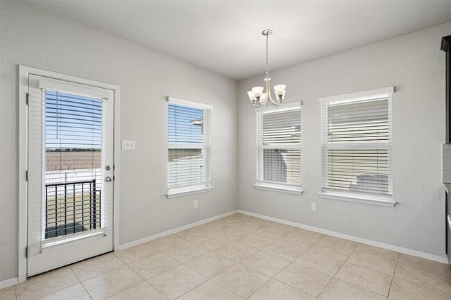 Building Photo - 2711 Winding Creek Rd