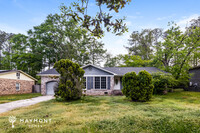 Building Photo - 3-Bedroom Home in Summerville, SC