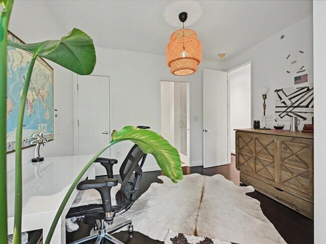 Building Photo - 341 Viburnum Way Ct