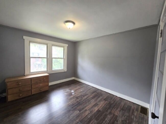 Building Photo - 231 Connecticut Ave