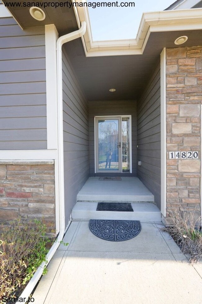 Building Photo - 14820 Horton Ave