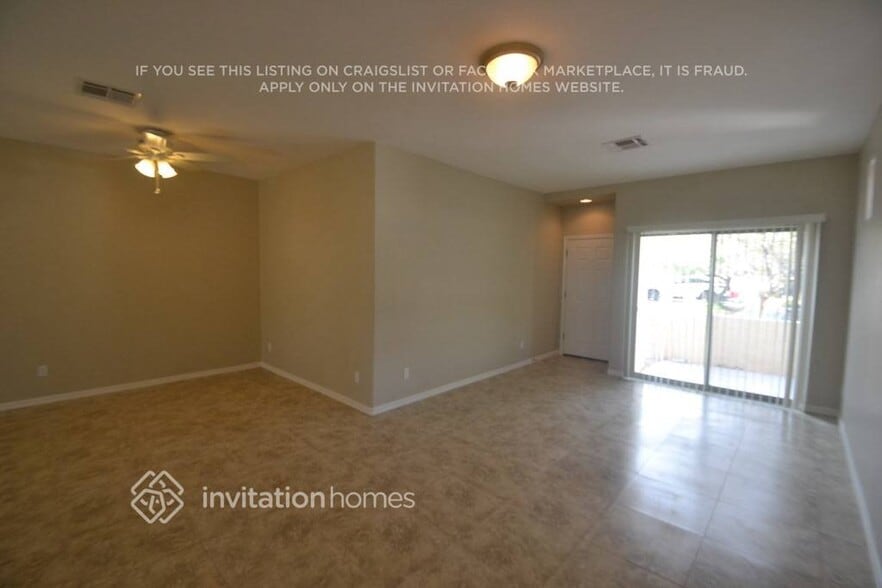 Building Photo - 10225 W Camelback Rd