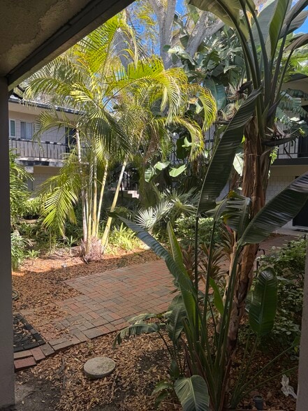 Building Photo - 3232 S Macdill Ave