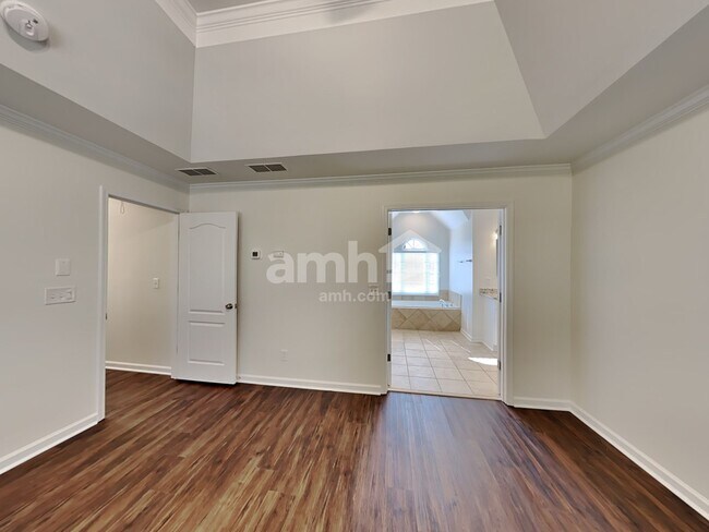 Building Photo - 3093 Mill Grove Terrace
