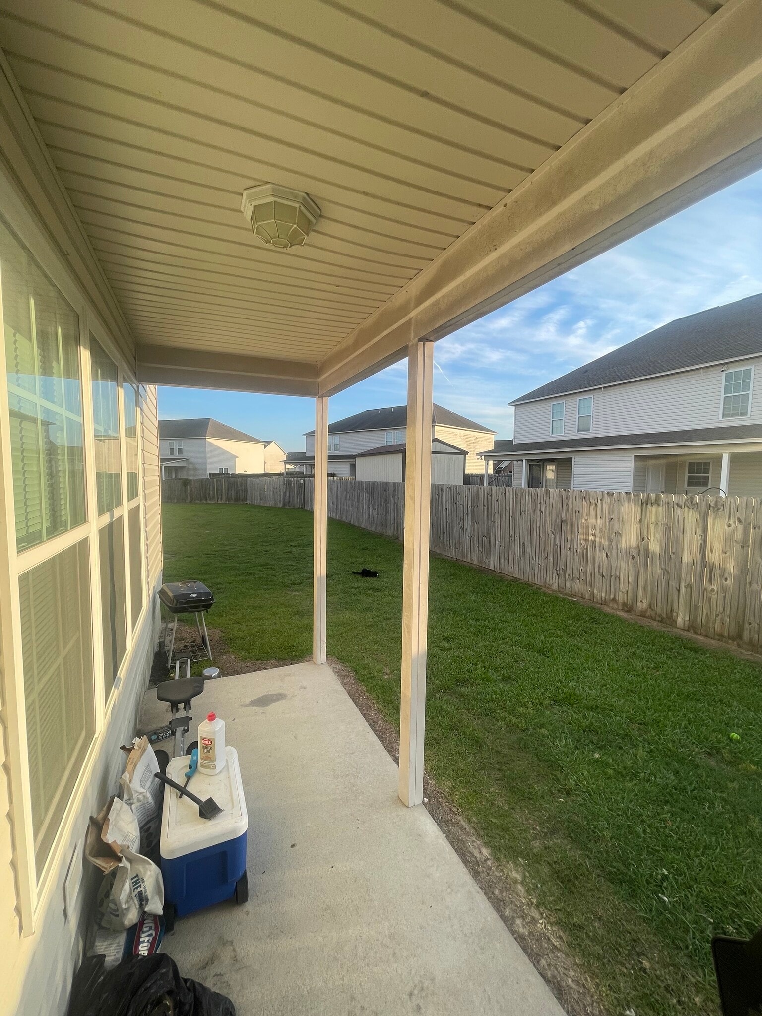 Building Photo - 500 Hillshade Ct