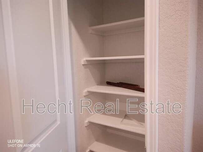 Building Photo - 2823 Calandra Lark