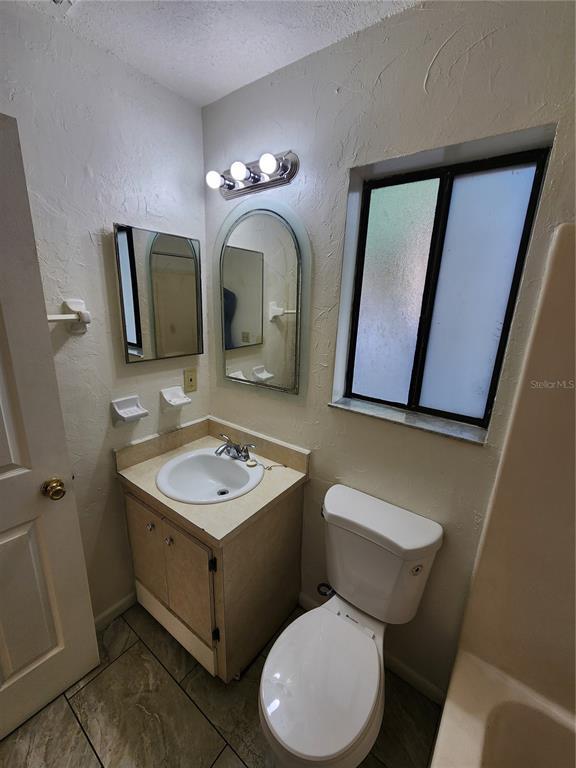 Building Photo - 2018 SW 70th Terrace