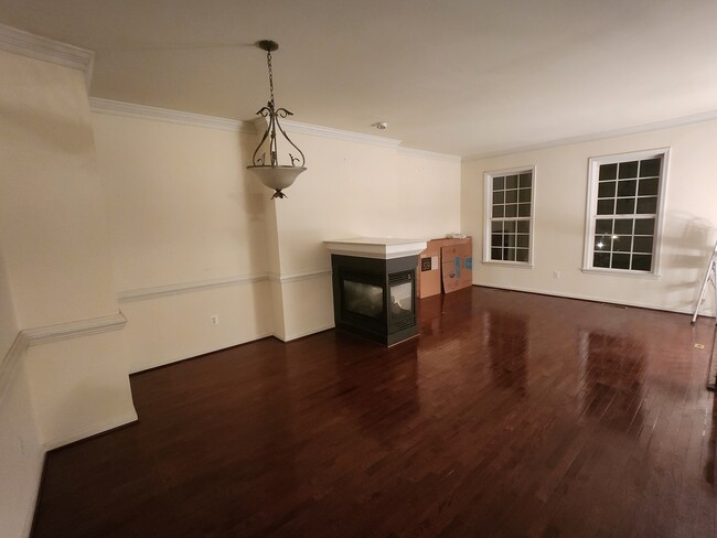 Upstairs living room - 109 Coral Reef Ct