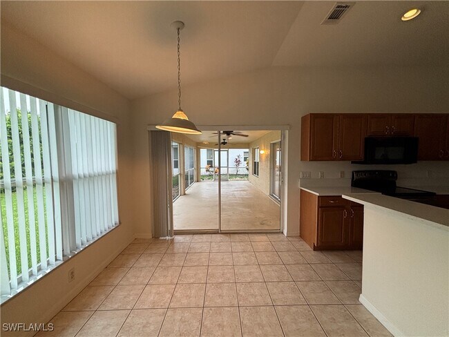 Building Photo - 17611 Sterling Lake Dr