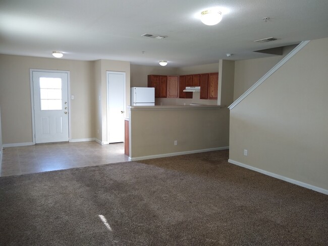 Primary Photo - COMING SOON! 3 Bedroom Townhome Converse, TX