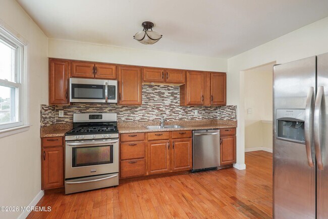 Building Photo - 17 Wisteria Pl