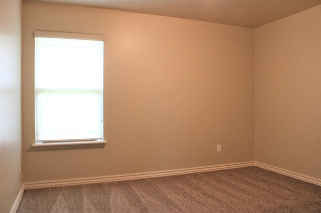 Building Photo - 16113 Capulet Dr
