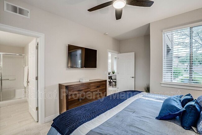 Building Photo - 7009 E Acoma Dr