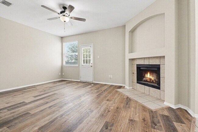 Building Photo - 1550 Charleston Dr