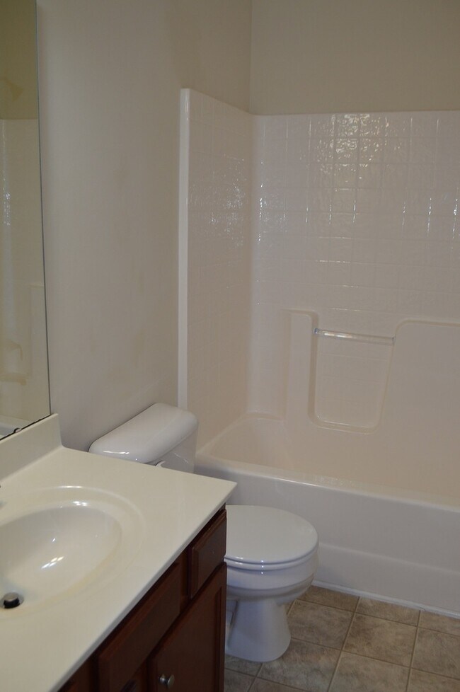 Building Photo - 532 Panorama Park Pl., Cary, NC - Bev Robe...