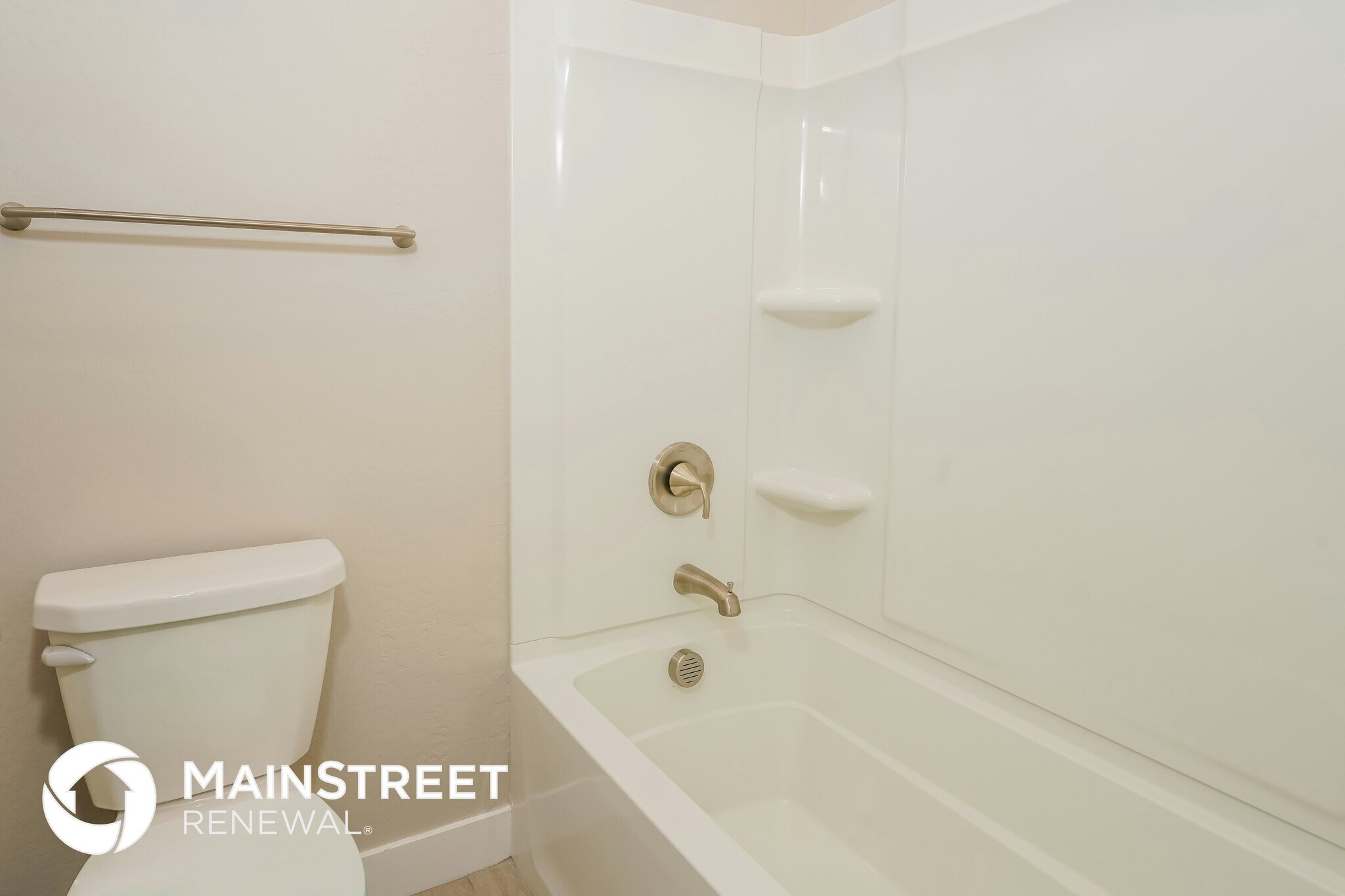 Building Photo - 14066 W Desert Flower Dr