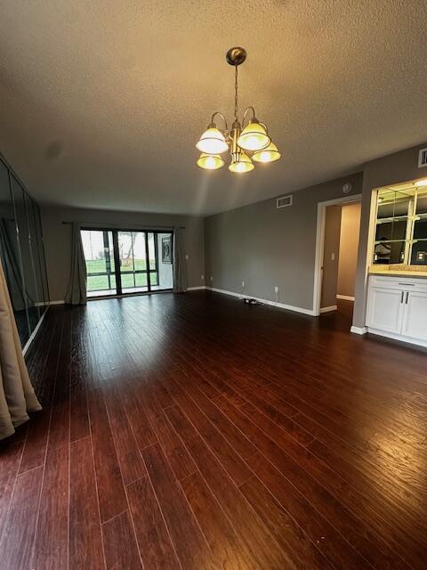 Building Photo - 21820 Cypress Cir