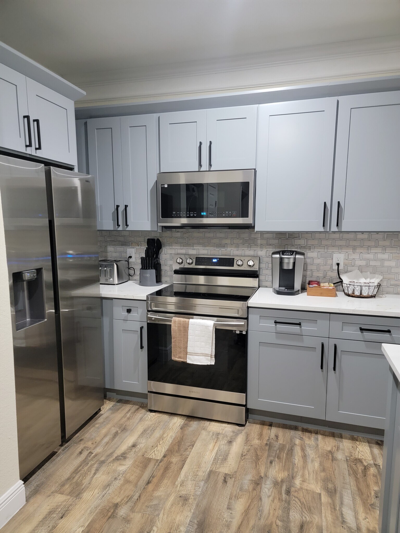 Building Photo - 4333 Bayside Village Dr