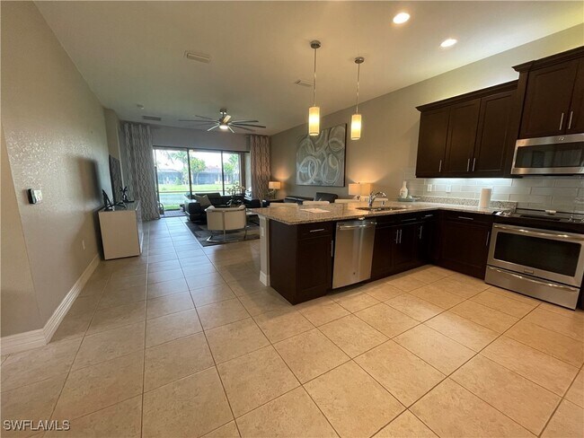Building Photo - 13548 Coronado Dr